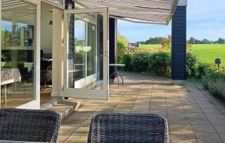 Lovely Home In Løgstrup With House Sea View - 0