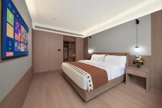 Allin Hot Spring Resort Hotel Fenghuang Ancient Town Branch - 2
