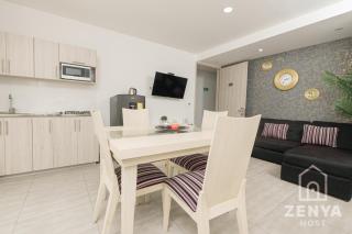 Hotel On By Zenya Host - 3