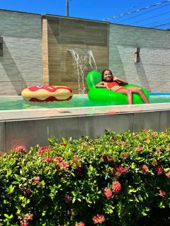 Ravely House hospedamos até 20 pessoas - 1