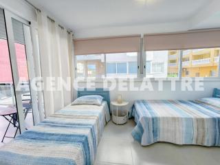 Apartamento con aire acondicionado cerca de la playa - 8 pers. - ES-389-45 - 1