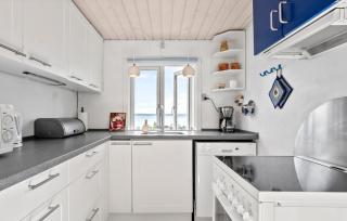 Gorgeous Home In Ebberup With Wifi - 4