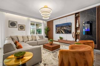 9 Bedroom 5 Bathroom Storey Lake 4276 PW - 4