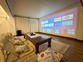 Villa Rumah Oma 6 Bedrooms - Karaoke - BBQ - Kids Playground - 8