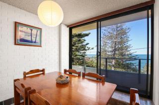 By The Sea Unit 4 13 Esplanade Kings Beach - Caloundra - 3