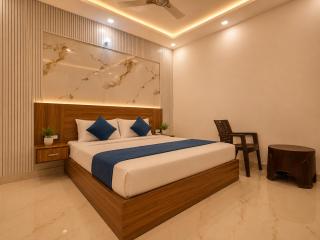 Hotel Krishna Kripa Palace Near Prem Mandir - 3