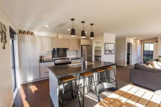 Spacious, Family-Friendly, Parkside - KK67479 - 6