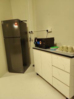 Maison Inn - Affordable Sleeps 6 to 13 near Tebrau AEON & Toppen - 4