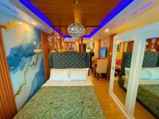 J&J Havenstay Ananda Square - 6