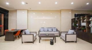 Shell Hotel Zhengzhou East High-Speed Railway Station Zhengdong Commerical Center - 7