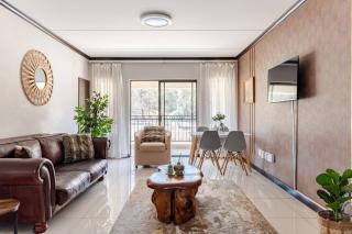 Light-Filled 2BR 2BA Spacious Apartment - 7