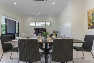 Papaya Beach House - 2