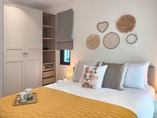 Modern 1 & 2 Bedroom Apartments Naiyang Phuket by Mango Family - 7