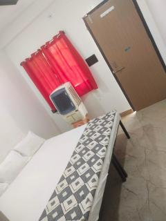 Maa yatri niwas home stay ujjain - 2