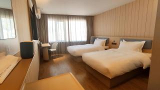 Hanting Hotel Qingdao Olympic Sailing Center - 3