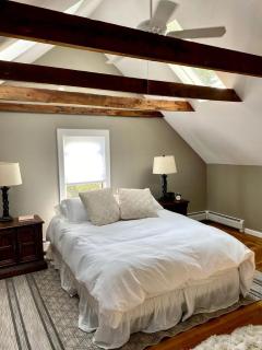 Charming Guest House Stay in a Private Ensuite in Voluntown, Connecticut - 4