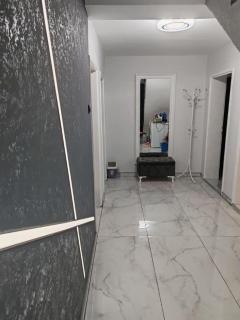 Zikin dom - 1