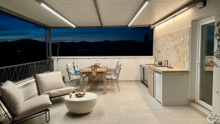 New Apartment Doktor Jan with Rooftop and Sea View Ciovo - 4