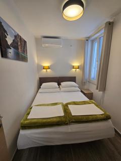 Dube Apartment, beach 100m - 4