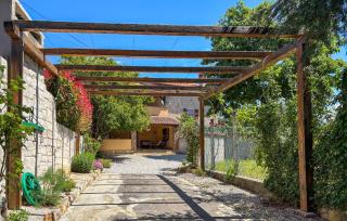 Awesome Home In Kosinozici With Wifi - 3