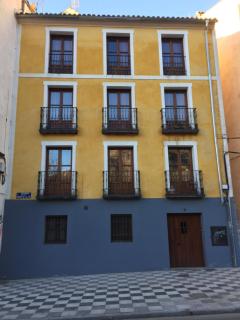 Apartamentos Viejo Continente - Cuenca - 4
