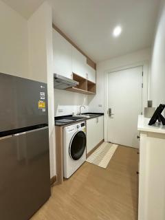 6th Avenue Sukhumvit BKK 408 BTS Asoke Nana MRT Sukhumvit - 4