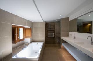 Increíble moderna Masía catalana con piscina - 2