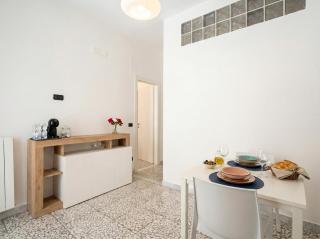 AuGuStea - Studio Home - 4