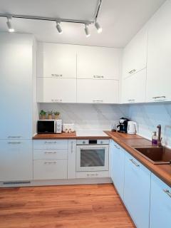 Sea Escape | SPA & Parking - Varna City - 1