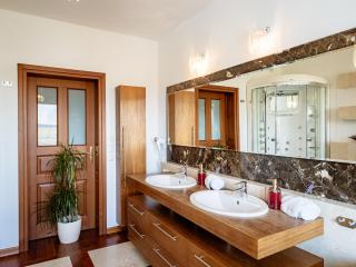Apolonia Willa Jacuzzi & Sauna - 4