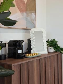Olive House - Designer Stay for Families & Groups - 4