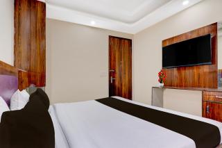 Townhouse Phase 3 DLF Cyber City - 3