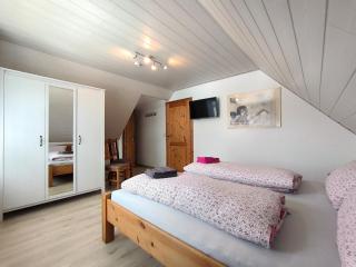 Frey - Ferienhaus über zwei Etagen mit Terrasse - 3