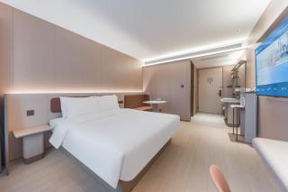 Hanting Hotel Qingdao Wusi Square - 7
