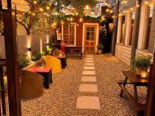 Sanctuary Boutique Hotel - 4