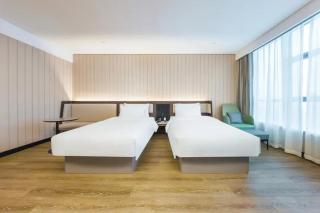 Hanting Hotel Qingdao West Coast, Qingdao University Affiliated Hospital Binhai College Metro Station Branch - 4