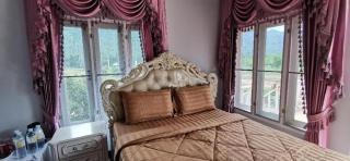 Chateau de Erawan - 1