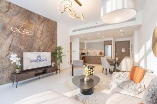 High End Home with Private Beach Access - 0