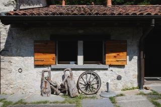 Baita di Montagna nella natura - Lago di Como - 1