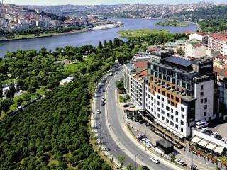 Mövenpick Istanbul Hotel Golden Horn - 1