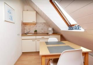 Ferienhaus Seegat Wohnung 2 - 8