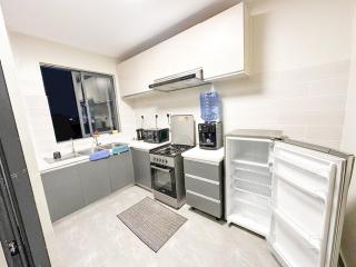 Two-Bedroom Apartment Near JKIA & SGR Free Parking & Wi-Fi By Irene - 4