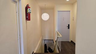 Norns Silom Cafe & Stay - 9