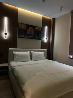 Nishon Rest - 1