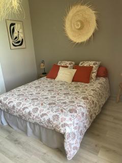 Chambre indépendante avec piscine - 8