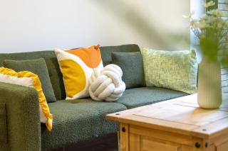 Cozy Urban 2BR with courtyard - 0