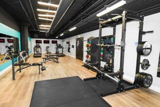 Chic Spacious 3BR South Loop Apartment Near McCormick Place, Roosevelt CTA & Shopping Area in Chicago - 4