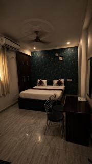 Buddha Hotel By CN-Near Patliputra Railway Station - 3