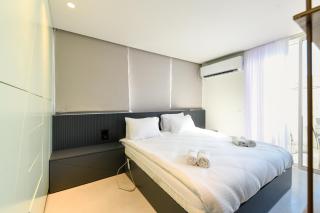 Modern Studio Apt with Balcony - Tel Aviv - 7