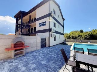 Lavanda Verde - Pool Apartments - 3